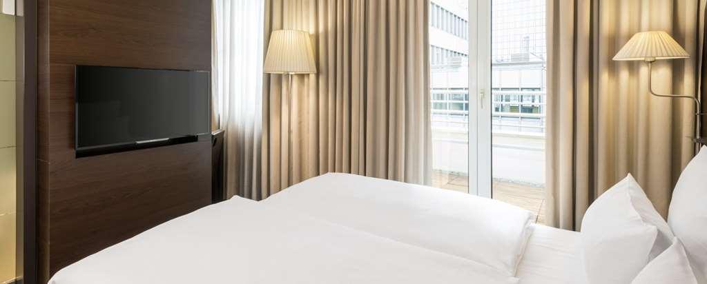 NH Düsseldorf Königsallee Zimmer foto